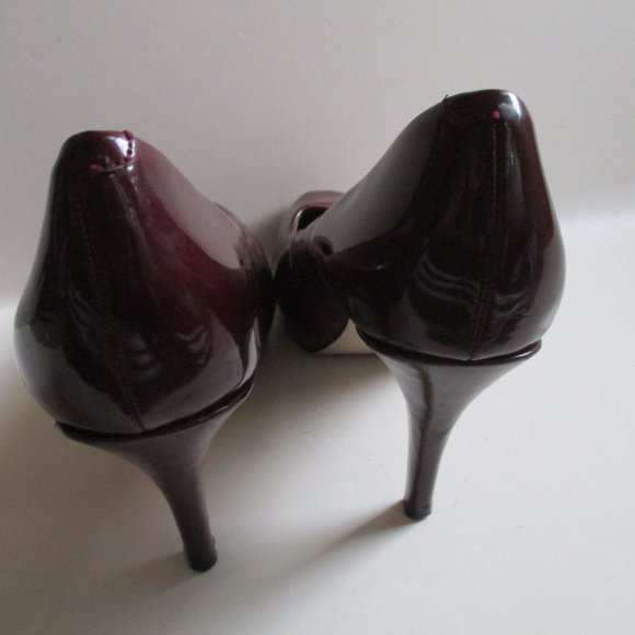 *Madden Girl Burgundy Patent Getta Squared Boxed Toe Pumps - Picture 7 of 9